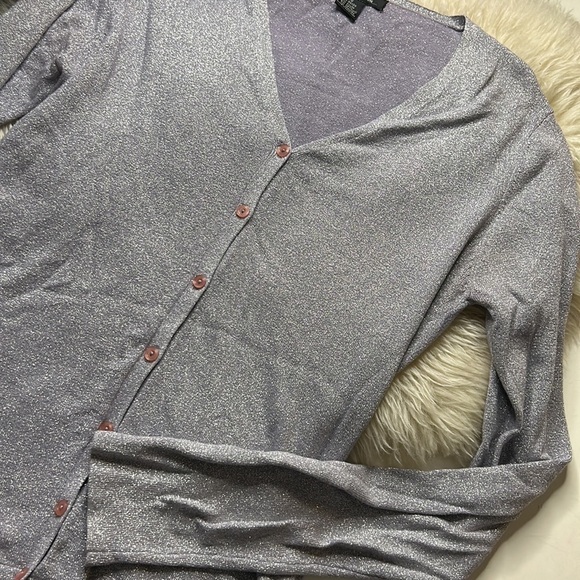 Vintage guess collection metallic lavender small V-neck cardigan women’s small - Picture 7 of 9